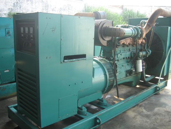 大丰租赁发电机- 发电机碳刷磨损的原因是什么