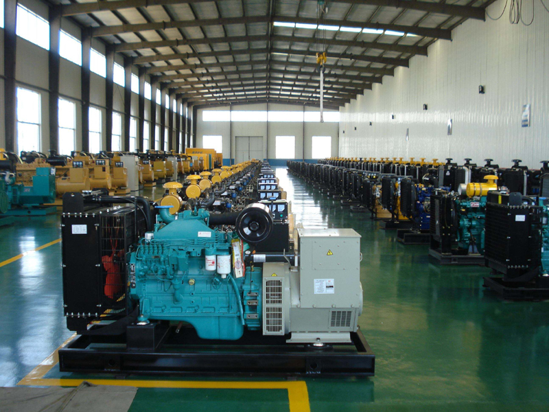 大丰租赁发电机-柴油发电机组冒蓝烟、冒黑烟、冒白烟故障分析