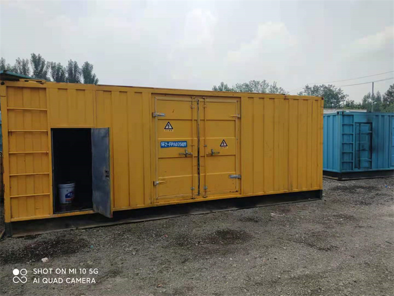 大丰200KW柴油发电机组需要配备什么型号的电缆线？