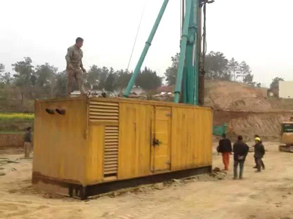 大丰如何判断水冷式机油散热器密封件是否需要更换？